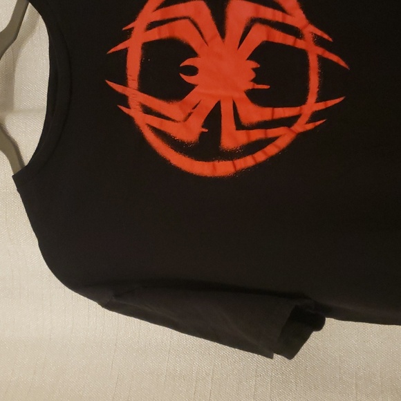 Spider-Man Mens Black T-Shirt Size Large Short Sleeve Spiderverse black & red - Picture 4 of 7